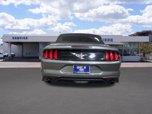 Used 2021 Ford Mustang Premium image 4