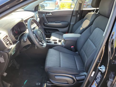 Used 2022 Kia Sportage LX AWD/4WD image 21
