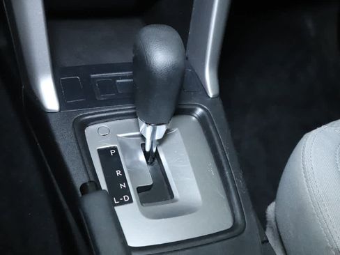 Used 2015 Subaru Forester 2.5i w/ Alloy Wheel Package image 27