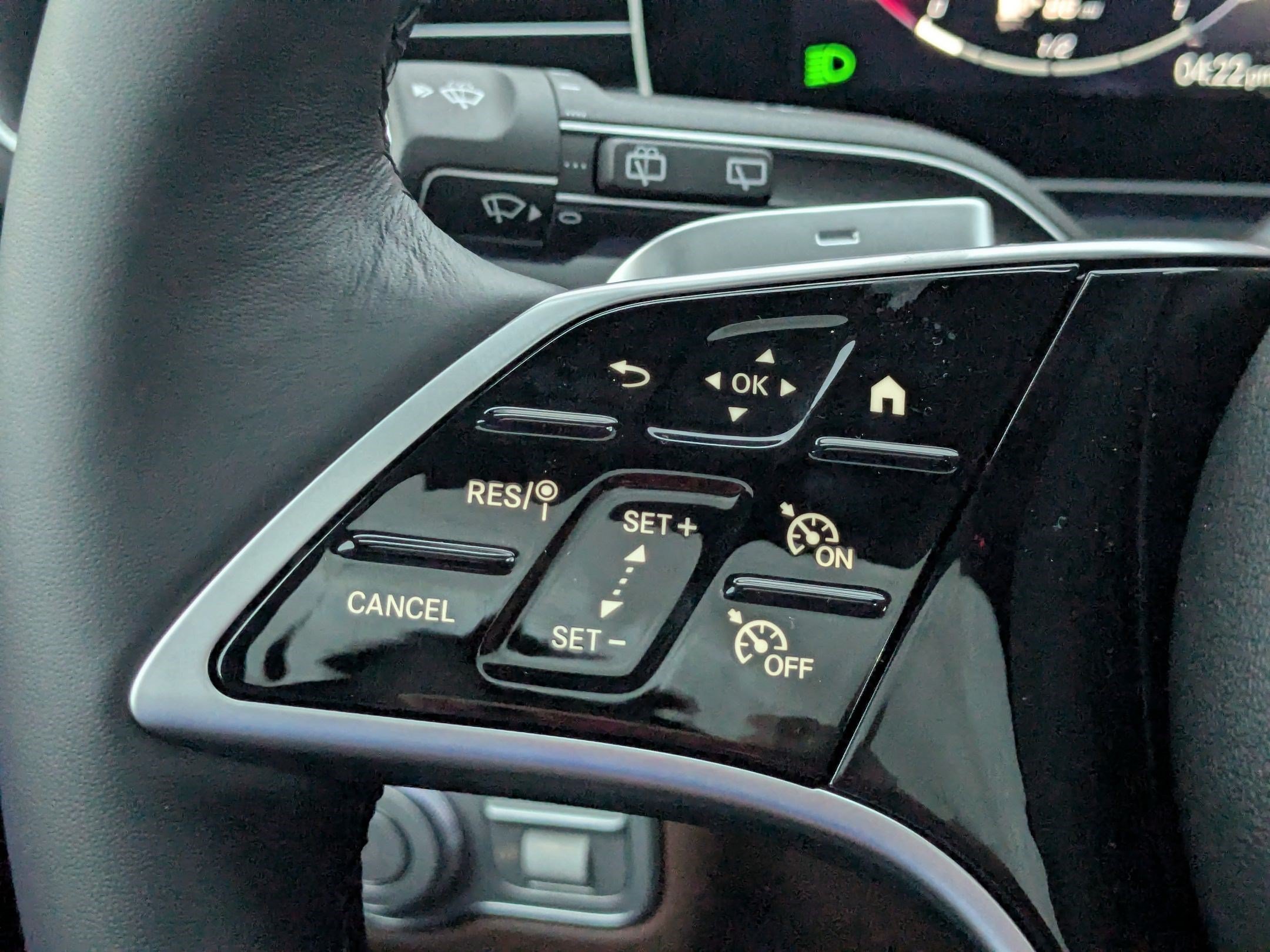 New 2026 Mercedes-Benz GLE 450 4MATIC image 55
