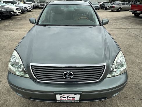 Used 2003 Lexus LS 430 RWD image 8
