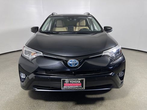 Used 2017 Toyota RAV4 Limited w/ Advanced Technology Package image 8