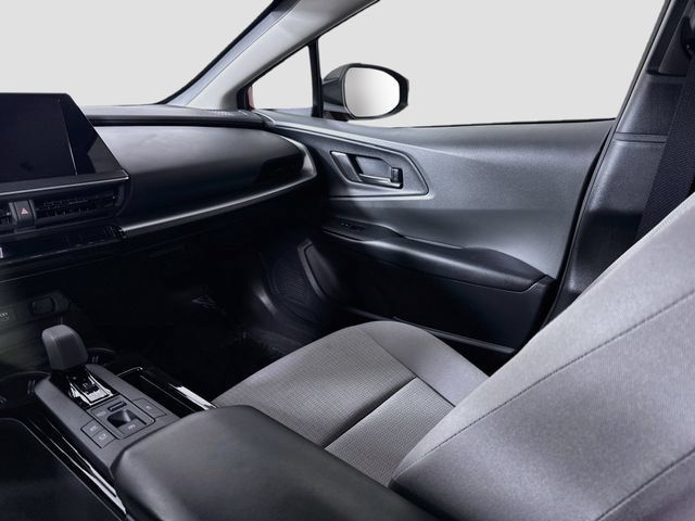 Certified 2026 Toyota Prius LE FWD image 23