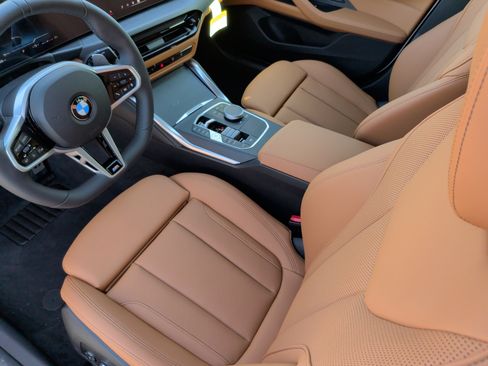 Used 2026 BMW 430i xDrive w/ M Sport Package AWD/4WD image 15