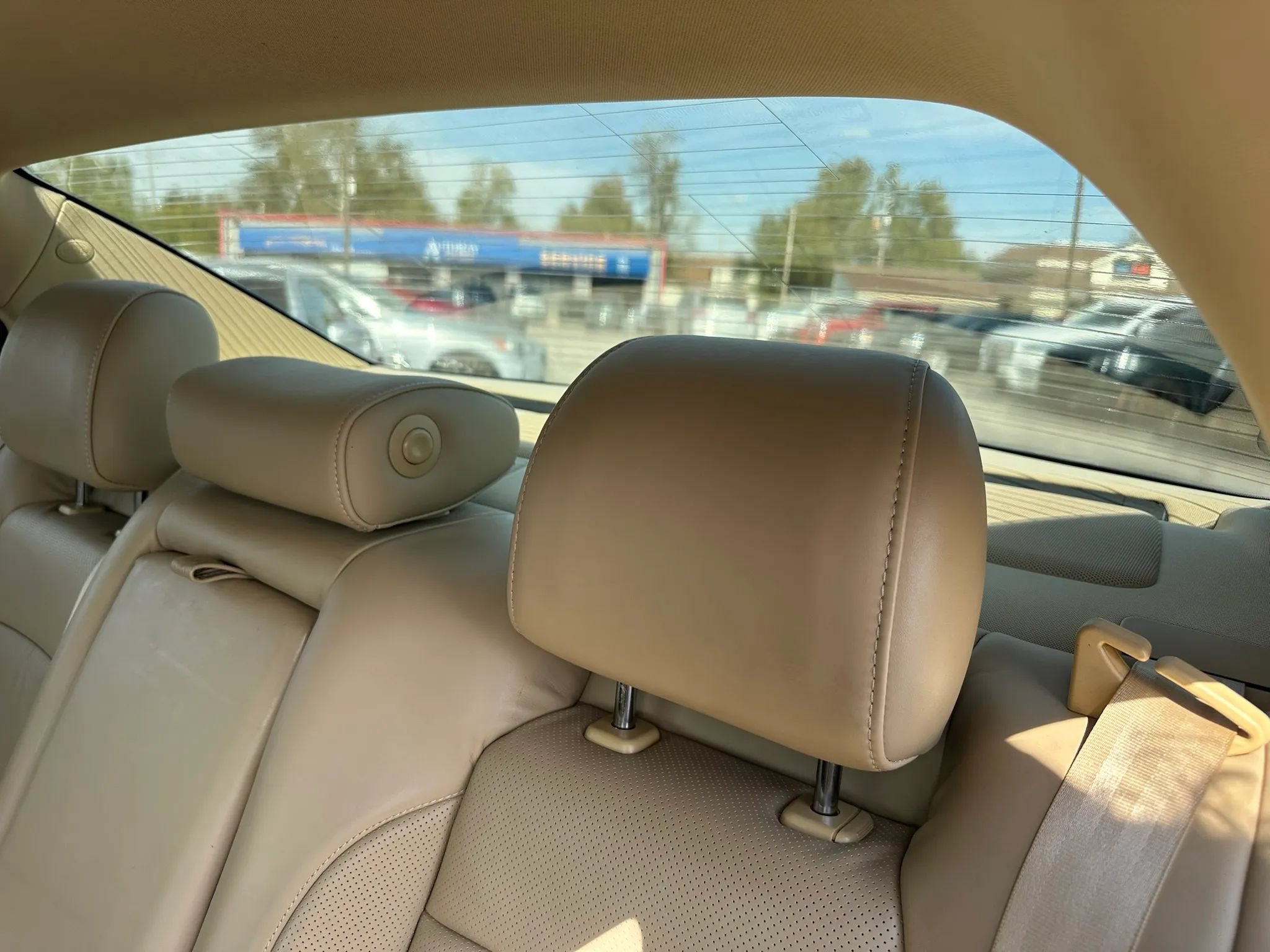 Used 2012 Hyundai Genesis 3.8 w/ Premium Pkg RWD image 19