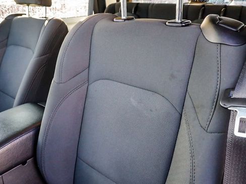 Used 2022 Jeep Wrangler Sport S image 30