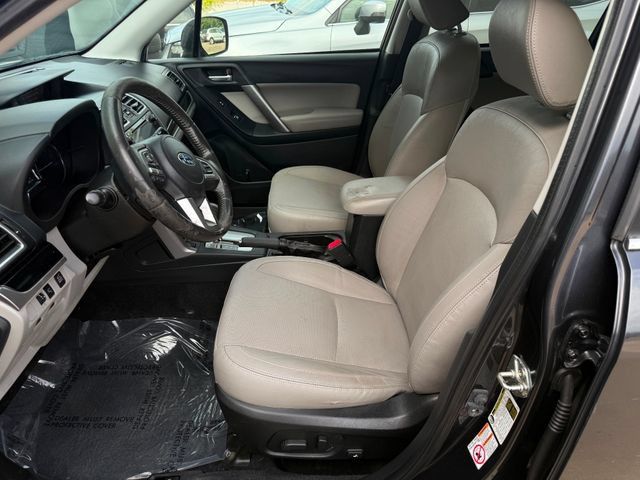 Used 2017 Subaru Forester 2.5i Limited AWD/4WD image 6
