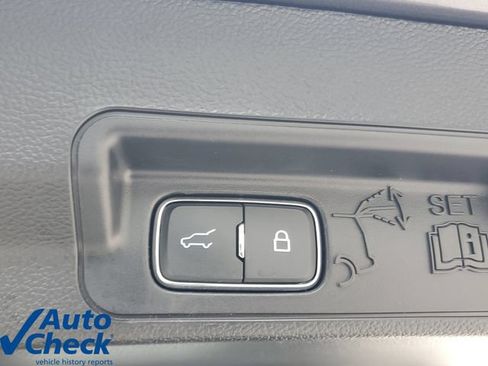 Used 2023 Ford Explorer ST w/ Equipment Group 401A AWD/4WD image 11