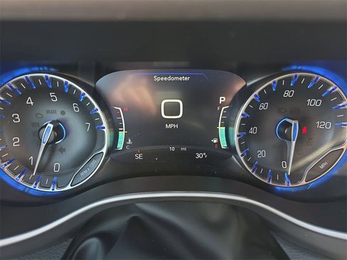 New 2026 Chrysler Pacifica Select image 21