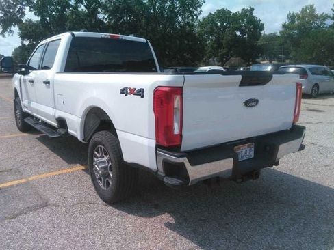 Used 2025 Ford F350 XLT AWD/4WD image 4