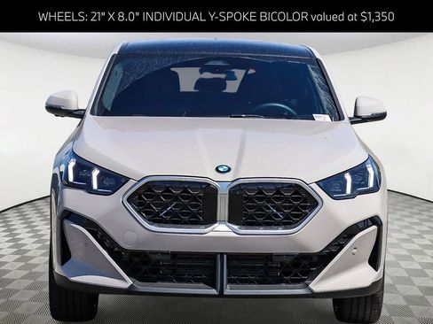 New 2026 BMW X2 xDrive28i w/ Convenience Package AWD/4WD image 2