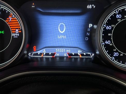 Used 2019 Jeep Cherokee Limited image 22