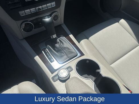 Used 2013 Mercedes-Benz C 250 Sedan image 13