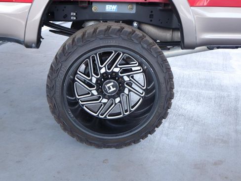 Used 2021 Ford F250 Lariat w/ Lariat Ultimate Package AWD/4WD image 5