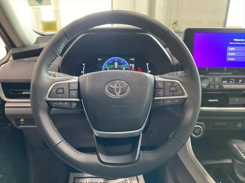 Certified 2026 Toyota Grand Highlander XLE image 25