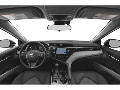 Used 2019 Toyota Camry LE FWD image 11