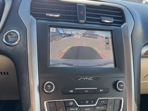 Used 2019 Ford Fusion SEL FWD image 52