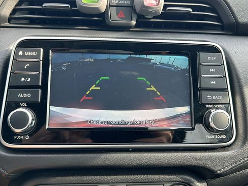 Used 2024 Nissan Versa S w/ S Plus Package image 18