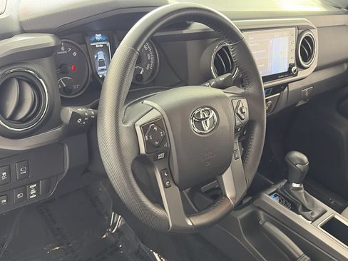 Used 2023 Toyota Tacoma TRD Sport w/ Advanced Technology Package AWD/4WD image 10