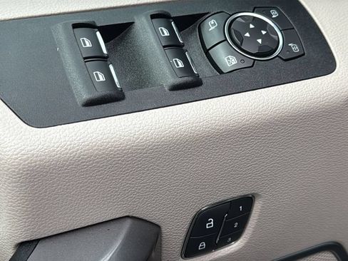 Used 2020 Ford F150 Limited AWD/4WD image 18