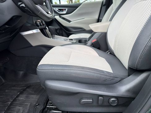 Certified 2024 Subaru Forester Premium AWD/4WD image 21