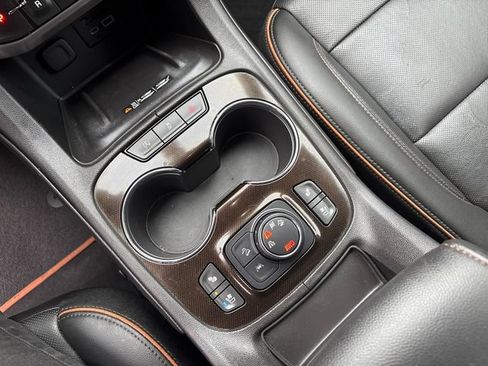 Certified 2023 GMC Acadia AT4 w/ Technology Package AWD/4WD image 35