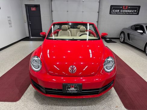 Used 2015 Volkswagen Beetle 1.8T FWD image 6