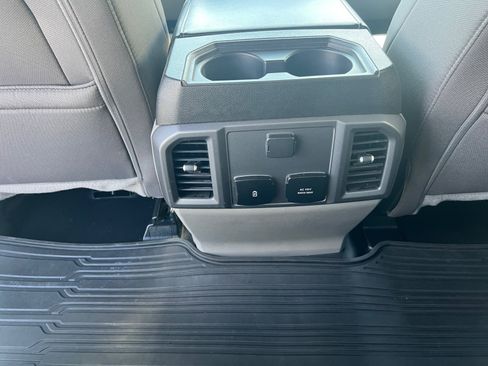 Used 2020 Ford F150 XLT w/ Heavy-Duty Payload Package AWD/4WD image 26