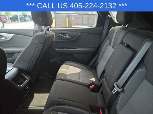 Used 2025 Chevrolet Blazer LT AWD/4WD image 25