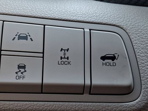 Used 2020 Hyundai Tucson Sport AWD/4WD image 25