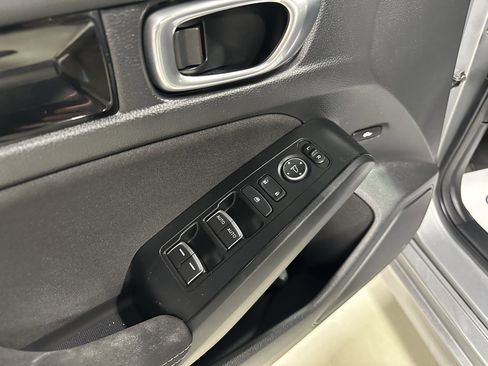 Used 2023 Honda Civic EX image 16