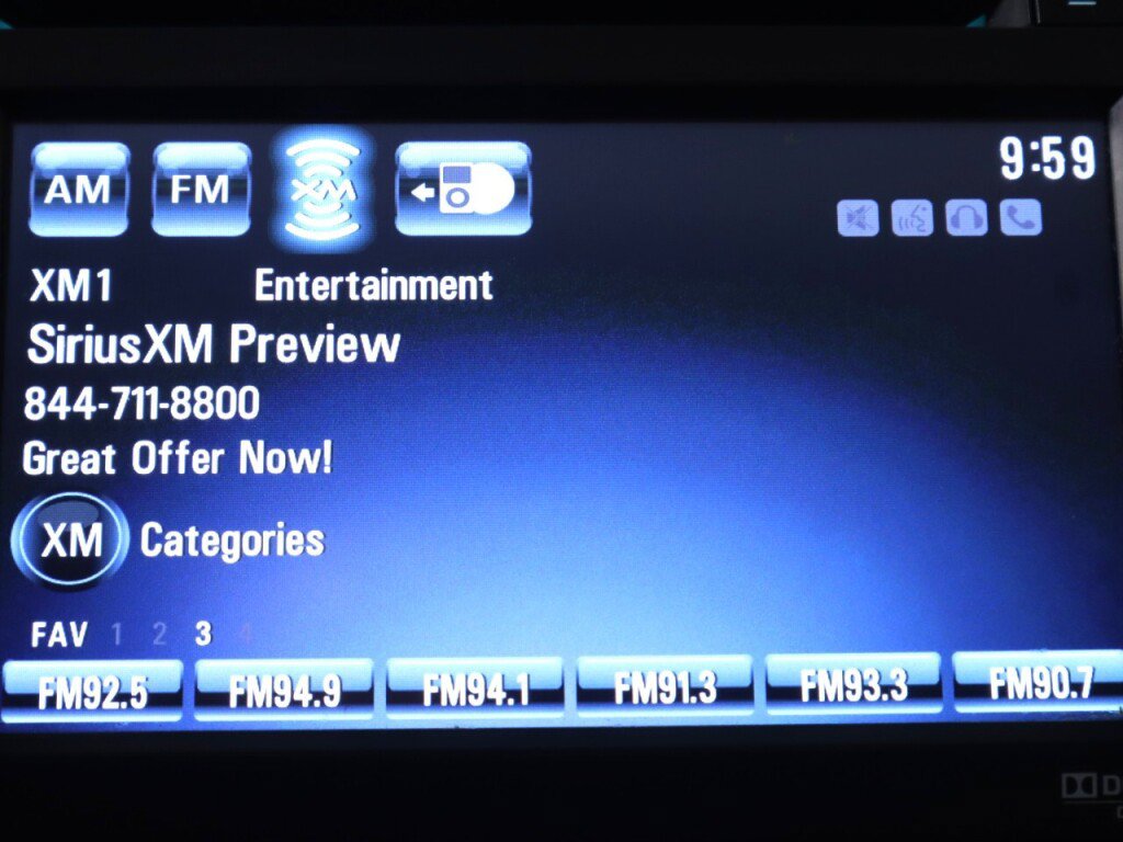 Used 2013 GMC Yukon XL Denali RWD image 20