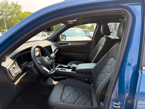 Certified 2026 Volkswagen Atlas Cross Sport SE AWD/4WD image 19