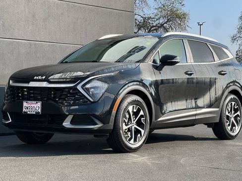 Used 2023 Kia Sportage EX image 10