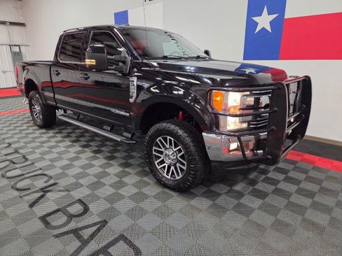 Used 2017 Ford F250 Lariat w/ Lariat Value Package image 24