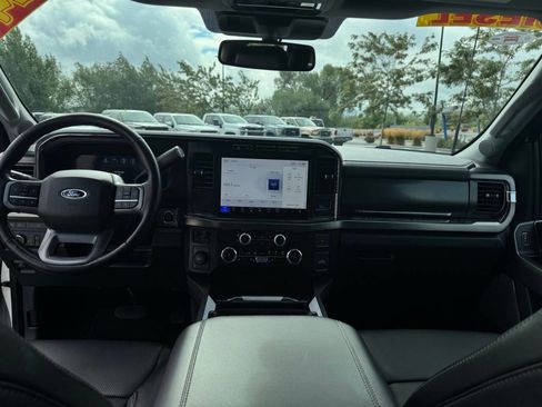 Used 2024 Ford F350 Lariat w/ Black Appearance Package image 33