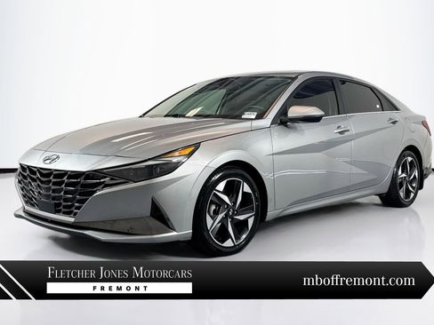 Used 2021 Hyundai Elantra Limited image 1