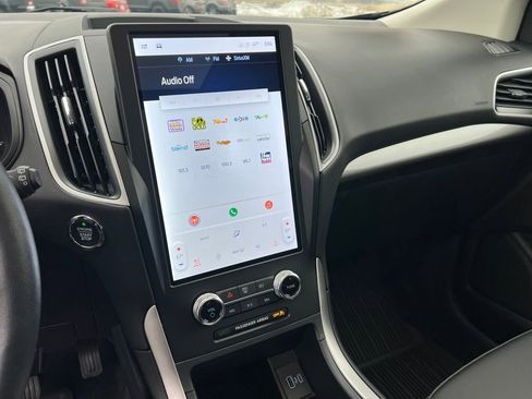 Certified 2024 Ford Edge SEL w/ Convenience Package image 17