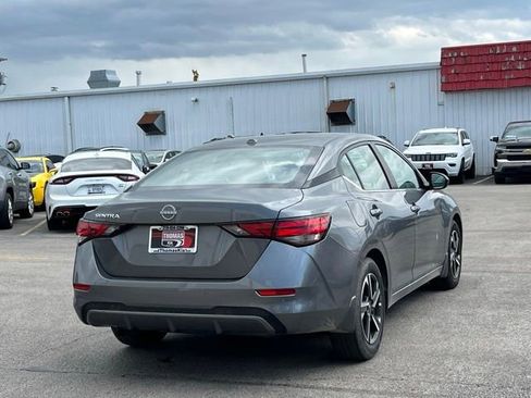 Used 2025 Nissan Sentra SV FWD image 13
