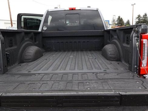 Used 2024 Ford F350 Platinum w/ Tremor Off-Road Package AWD/4WD image 15