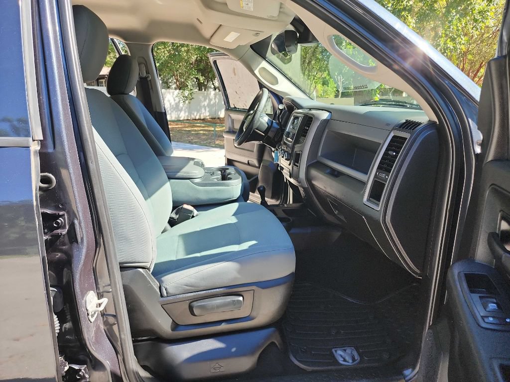 Used 2018 RAM 3500 Tradesman w/ Chrome Appearance Group AWD/4WD image 35