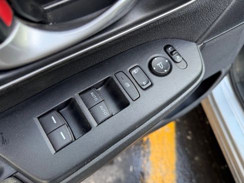 Used 2020 Honda CR-V EX image 14