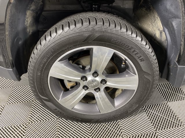 Used 2016 Jeep Compass High Altitude AWD/4WD image 11