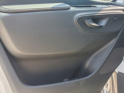 Used 2025 Mercedes-Benz Sprinter 2500 image 16