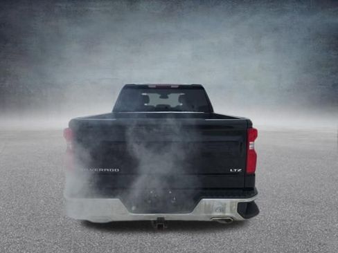 Used 2022 Chevrolet Silverado 1500 LTZ AWD/4WD image 8