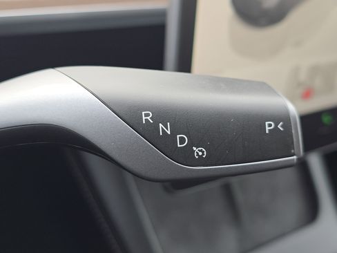 Used 2023 Tesla Model 3 Performance image 25