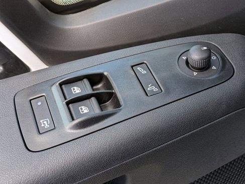 New 2026 RAM ProMaster 3500 w/ Convenience Group FWD image 23