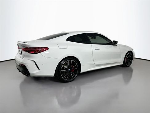 New 2026 BMW M440i Coupe w/ Premium Package RWD image 5