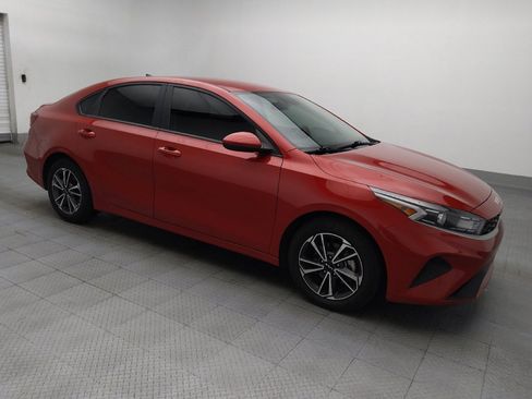 Used 2024 Kia Forte LXS FWD image 11