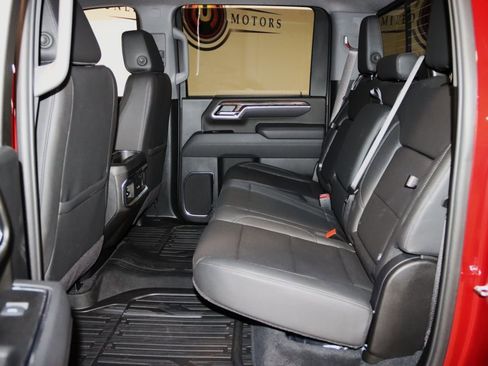 Used 2025 GMC Sierra 3500 SLT w/ SLT Premium Package image 67